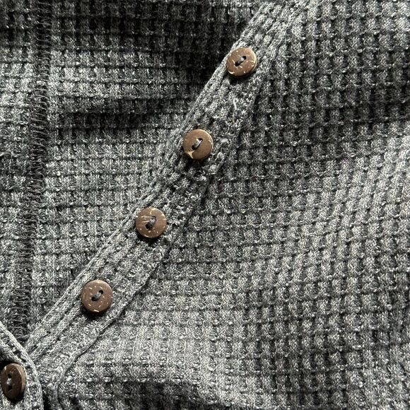 Free People We the Free Callisto Oversized Henley Waffle Top Washed Black Sz M - Picture 7 of 14